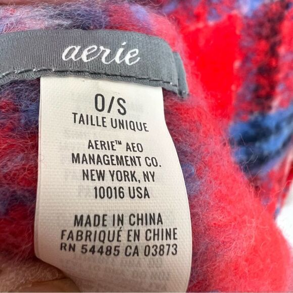 Aerie Red and Blue Super soft fringed blanket scarf - Picture 13 of 13
